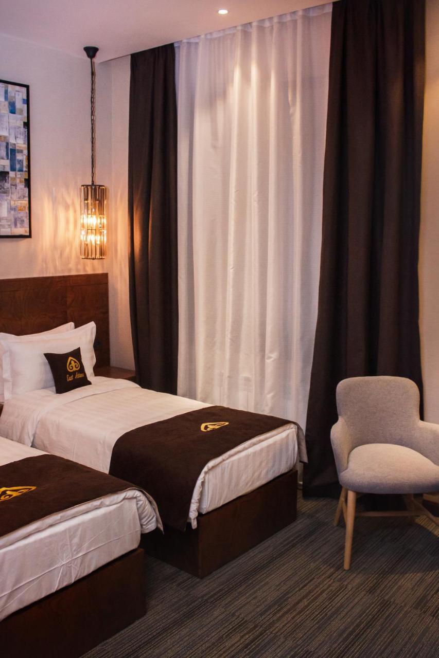 Hotel East